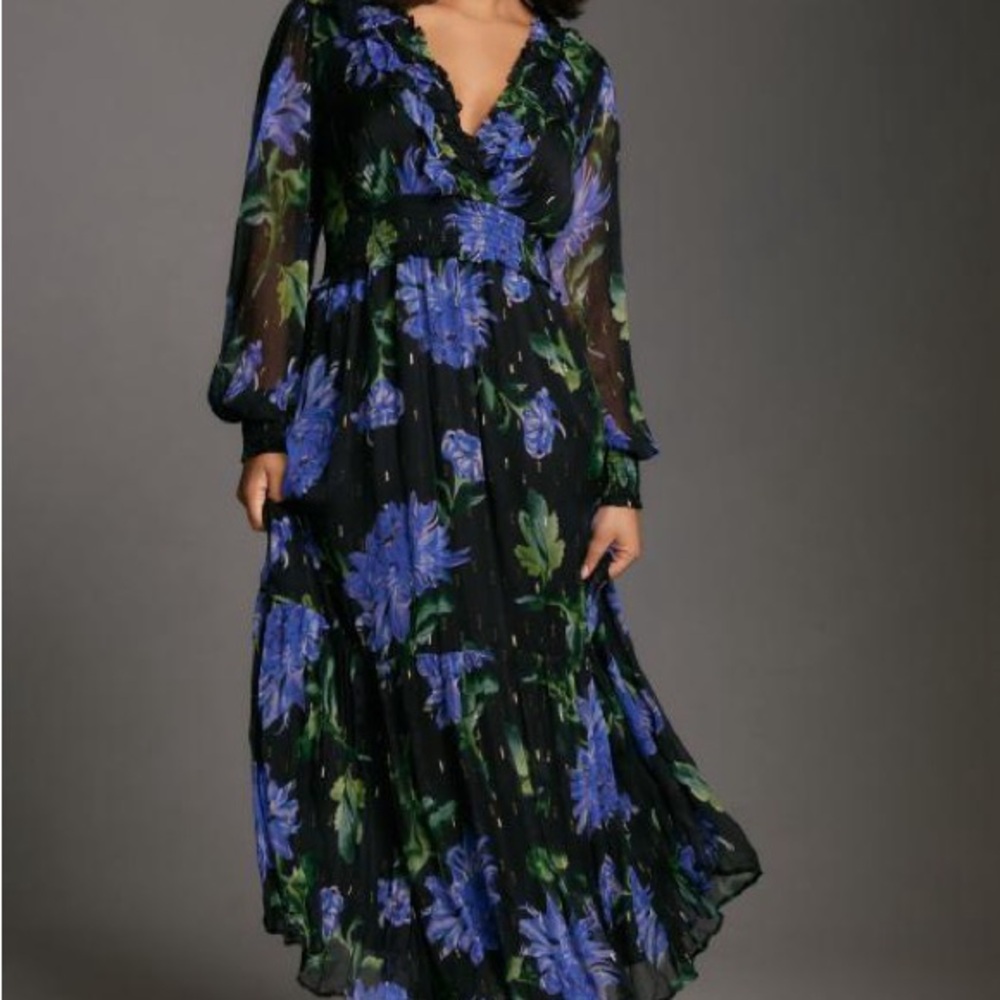 Anthropologie Odetta ruffled Vneck Floral Black and purple Women's maxi  Dress.